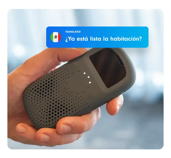 RelayX device displays Spanish translation: “¿Ya está lista la habitación?” of the English message.